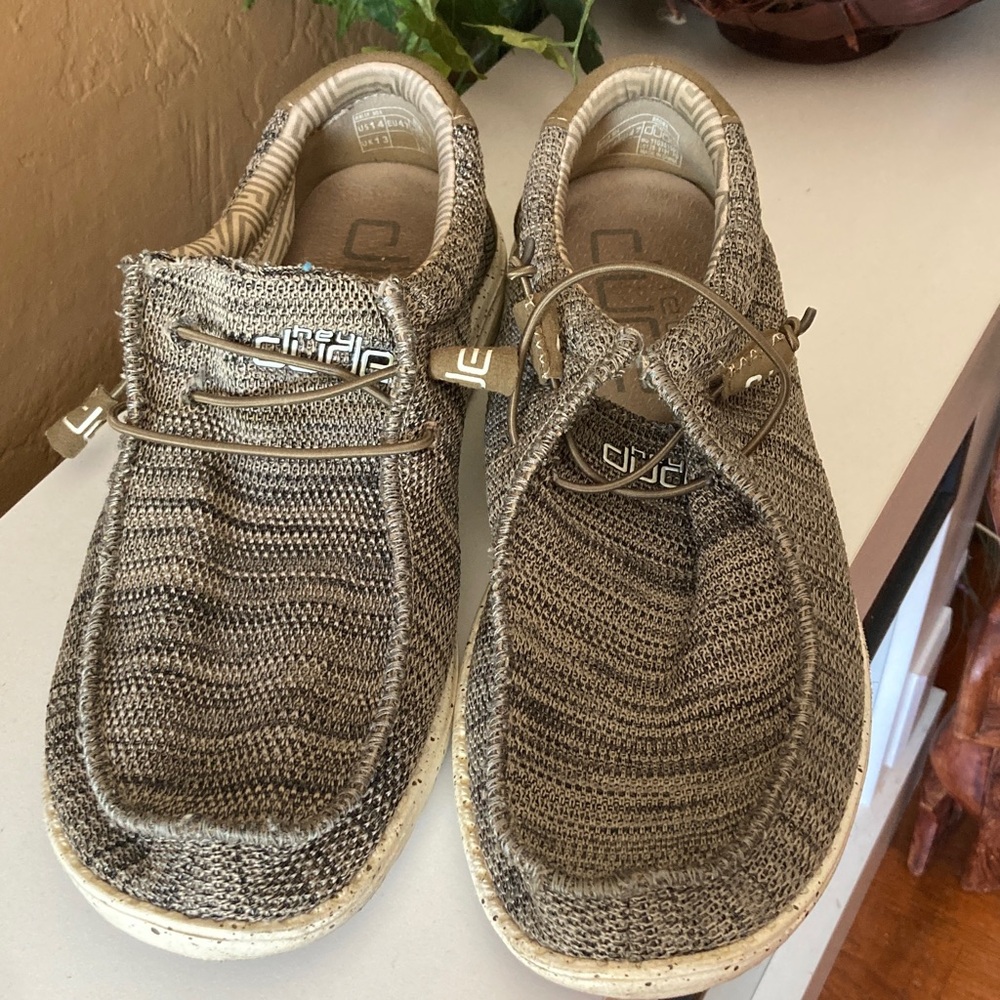 Hey Dude Brown Knit Loafers